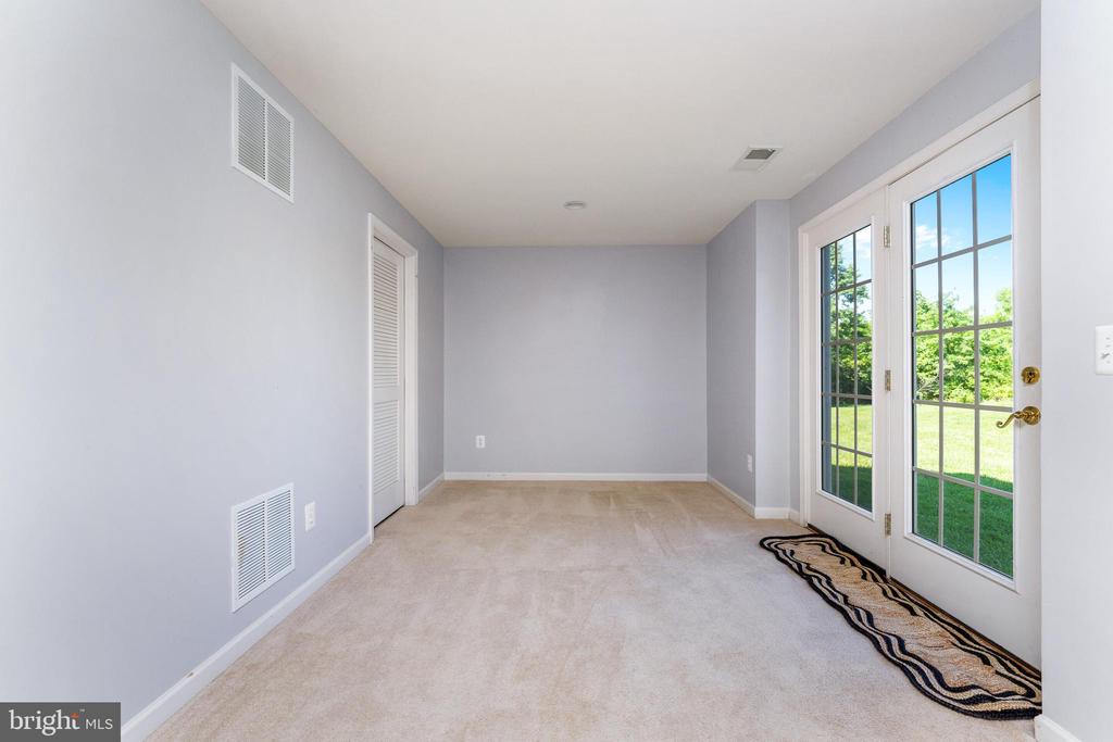 4650 SPRING RUN RD, WARRENTON, Virginia 20187, 5 Bedrooms Bedrooms, ,4 BathroomsBathrooms,Residential,4650 SPRING RUN RD,VAFQ2022170 MLS # VAFQ2022170