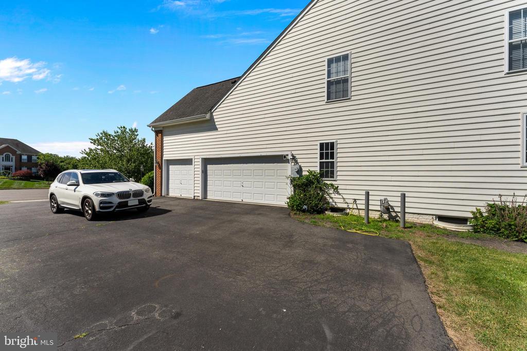 4650 SPRING RUN RD, WARRENTON, Virginia 20187, 5 Bedrooms Bedrooms, ,4 BathroomsBathrooms,Residential,4650 SPRING RUN RD,VAFQ2022170 MLS # VAFQ2022170