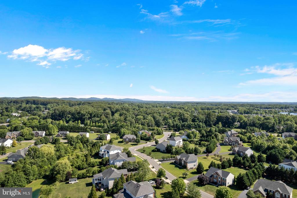 4650 SPRING RUN RD, WARRENTON, Virginia 20187, 5 Bedrooms Bedrooms, ,4 BathroomsBathrooms,Residential,4650 SPRING RUN RD,VAFQ2022170 MLS # VAFQ2022170