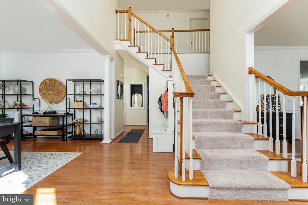 4650 SPRING RUN RD, WARRENTON, Virginia 20187, 5 Bedrooms Bedrooms, ,4 BathroomsBathrooms,Residential,4650 SPRING RUN RD,VAFQ2022170 MLS # VAFQ2022170
