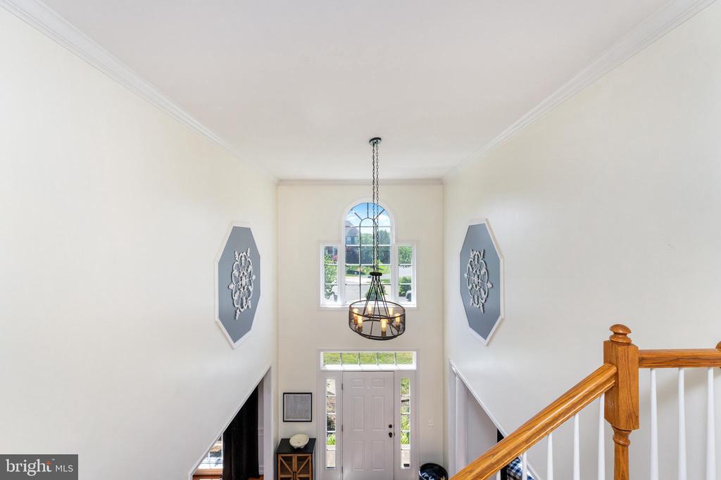 4650 SPRING RUN RD, WARRENTON, Virginia 20187, 5 Bedrooms Bedrooms, ,4 BathroomsBathrooms,Residential,4650 SPRING RUN RD,VAFQ2022170 MLS # VAFQ2022170