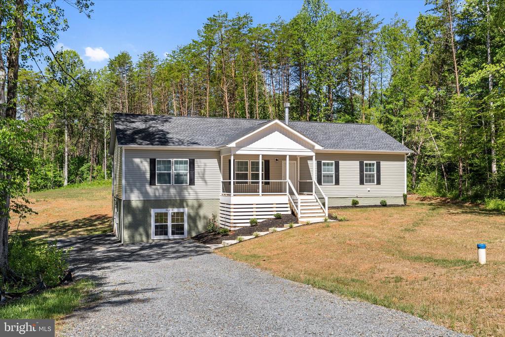 26412 INDIAN TRACE TRAIL, UNIONVILLE, Virginia 22567, 3 Bedrooms Bedrooms, ,2 BathroomsBathrooms,Residential,26412 INDIAN TRACE TRAIL,VAOR2014582 MLS # VAOR2014582