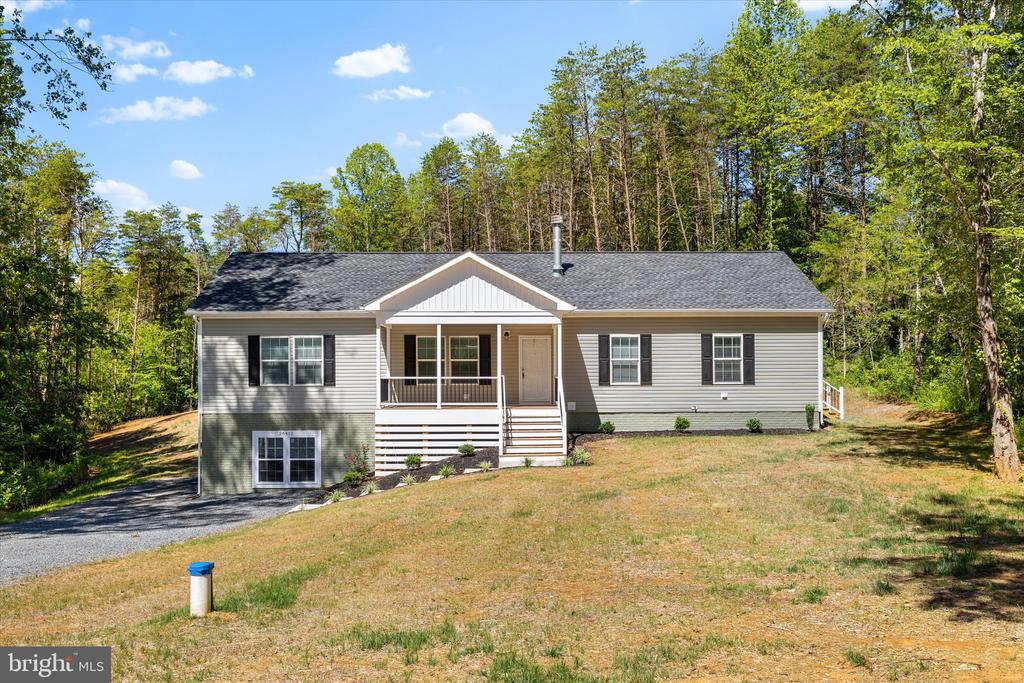 26412 INDIAN TRACE TRAIL, UNIONVILLE, Virginia 22567, 3 Bedrooms Bedrooms, ,2 BathroomsBathrooms,Residential,26412 INDIAN TRACE TRAIL,VAOR2014582 MLS # VAOR2014582