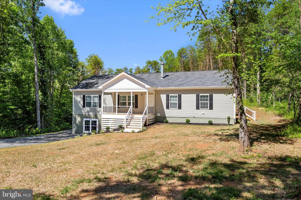 26412 INDIAN TRACE TRAIL, UNIONVILLE, Virginia 22567, 3 Bedrooms Bedrooms, ,2 BathroomsBathrooms,Residential,26412 INDIAN TRACE TRAIL,VAOR2014582 MLS # VAOR2014582
