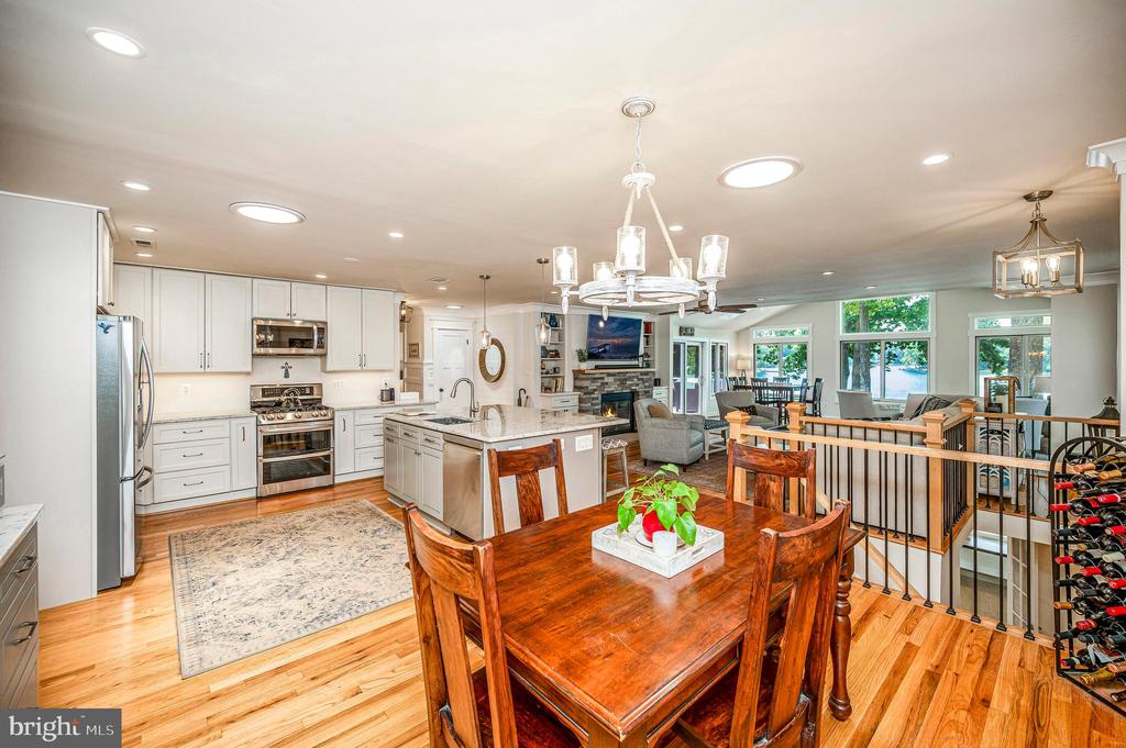 3113 LAKEVIEW PKWY, LOCUST GROVE, Virginia 22508, 5 Bedrooms Bedrooms, ,3 BathroomsBathrooms,Residential,3113 LAKEVIEW PKWY,VAOR2014558 MLS # VAOR2014558