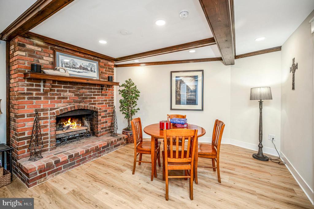 3113 LAKEVIEW PKWY, LOCUST GROVE, Virginia 22508, 5 Bedrooms Bedrooms, ,3 BathroomsBathrooms,Residential,3113 LAKEVIEW PKWY,VAOR2014558 MLS # VAOR2014558