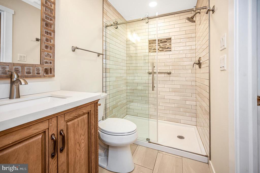 3113 LAKEVIEW PKWY, LOCUST GROVE, Virginia 22508, 5 Bedrooms Bedrooms, ,3 BathroomsBathrooms,Residential,3113 LAKEVIEW PKWY,VAOR2014558 MLS # VAOR2014558