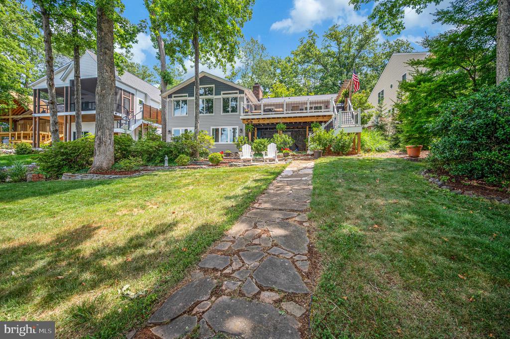 3113 LAKEVIEW PKWY, LOCUST GROVE, Virginia 22508, 5 Bedrooms Bedrooms, ,3 BathroomsBathrooms,Residential,3113 LAKEVIEW PKWY,VAOR2014558 MLS # VAOR2014558