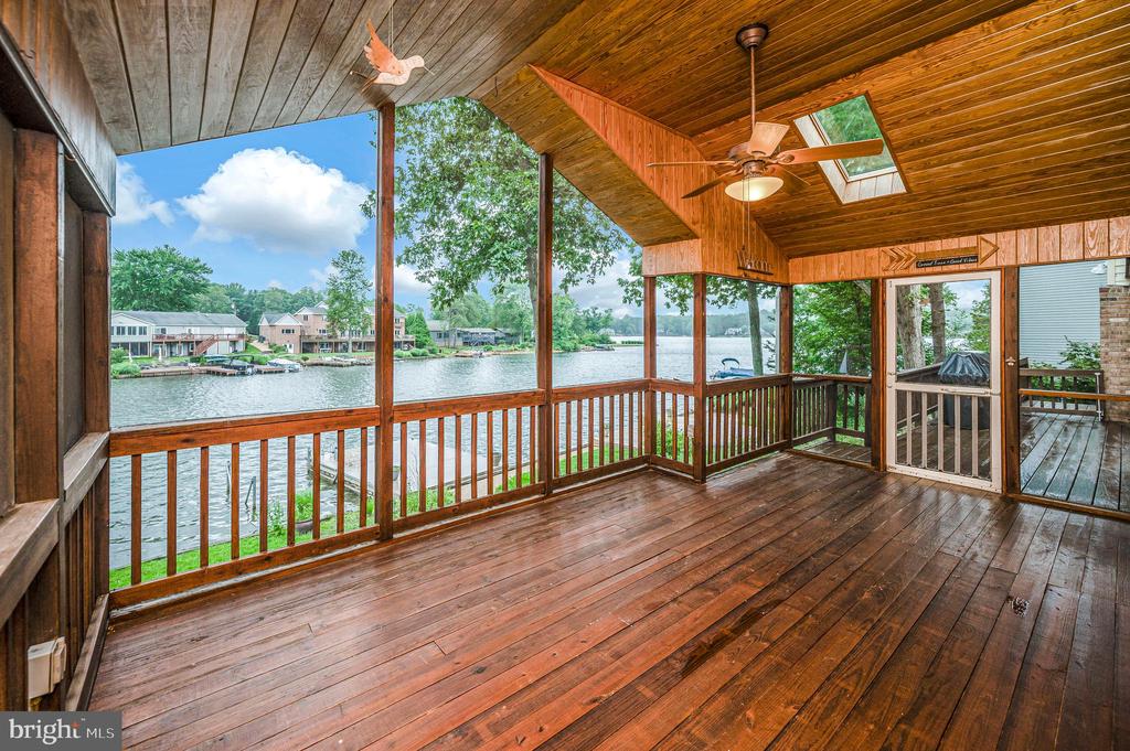 314 BIRCHSIDE CIR, LOCUST GROVE, Virginia 22508, 4 Bedrooms Bedrooms, ,3 BathroomsBathrooms,Residential,314 BIRCHSIDE CIR,VAOR2014562 MLS # VAOR2014562
