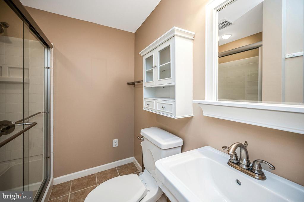 314 BIRCHSIDE CIR, LOCUST GROVE, Virginia 22508, 4 Bedrooms Bedrooms, ,3 BathroomsBathrooms,Residential,314 BIRCHSIDE CIR,VAOR2014562 MLS # VAOR2014562
