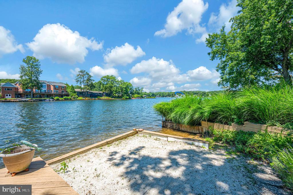 314 BIRCHSIDE CIR, LOCUST GROVE, Virginia 22508, 4 Bedrooms Bedrooms, ,3 BathroomsBathrooms,Residential,314 BIRCHSIDE CIR,VAOR2014562 MLS # VAOR2014562