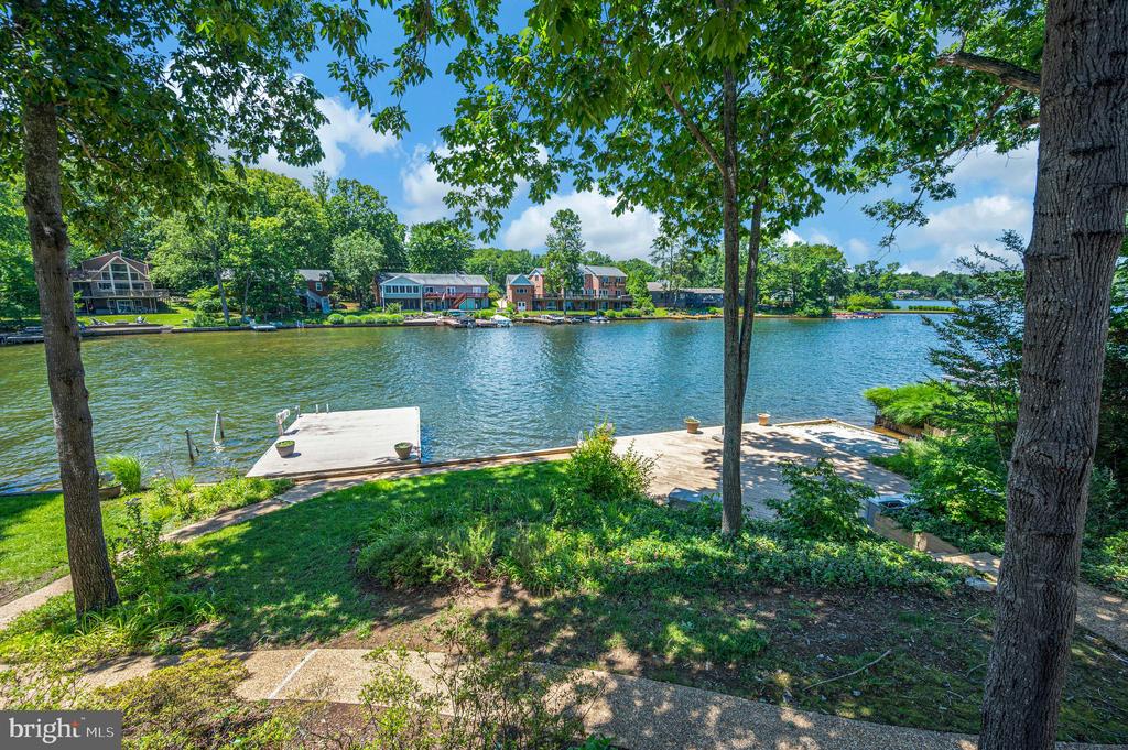 314 BIRCHSIDE CIR, LOCUST GROVE, Virginia 22508, 4 Bedrooms Bedrooms, ,3 BathroomsBathrooms,Residential,314 BIRCHSIDE CIR,VAOR2014562 MLS # VAOR2014562