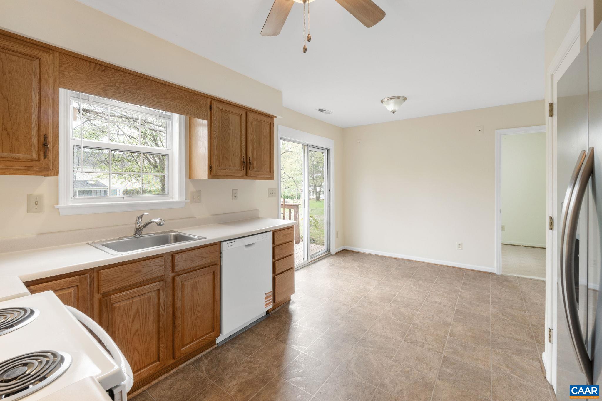 1883 STEEPLECHASE RUN, CHARLOTTESVILLE, Virginia 22911, 3 Bedrooms Bedrooms, ,2 BathroomsBathrooms,Residential,1883 STEEPLECHASE RUN,675583 MLS # 675583
