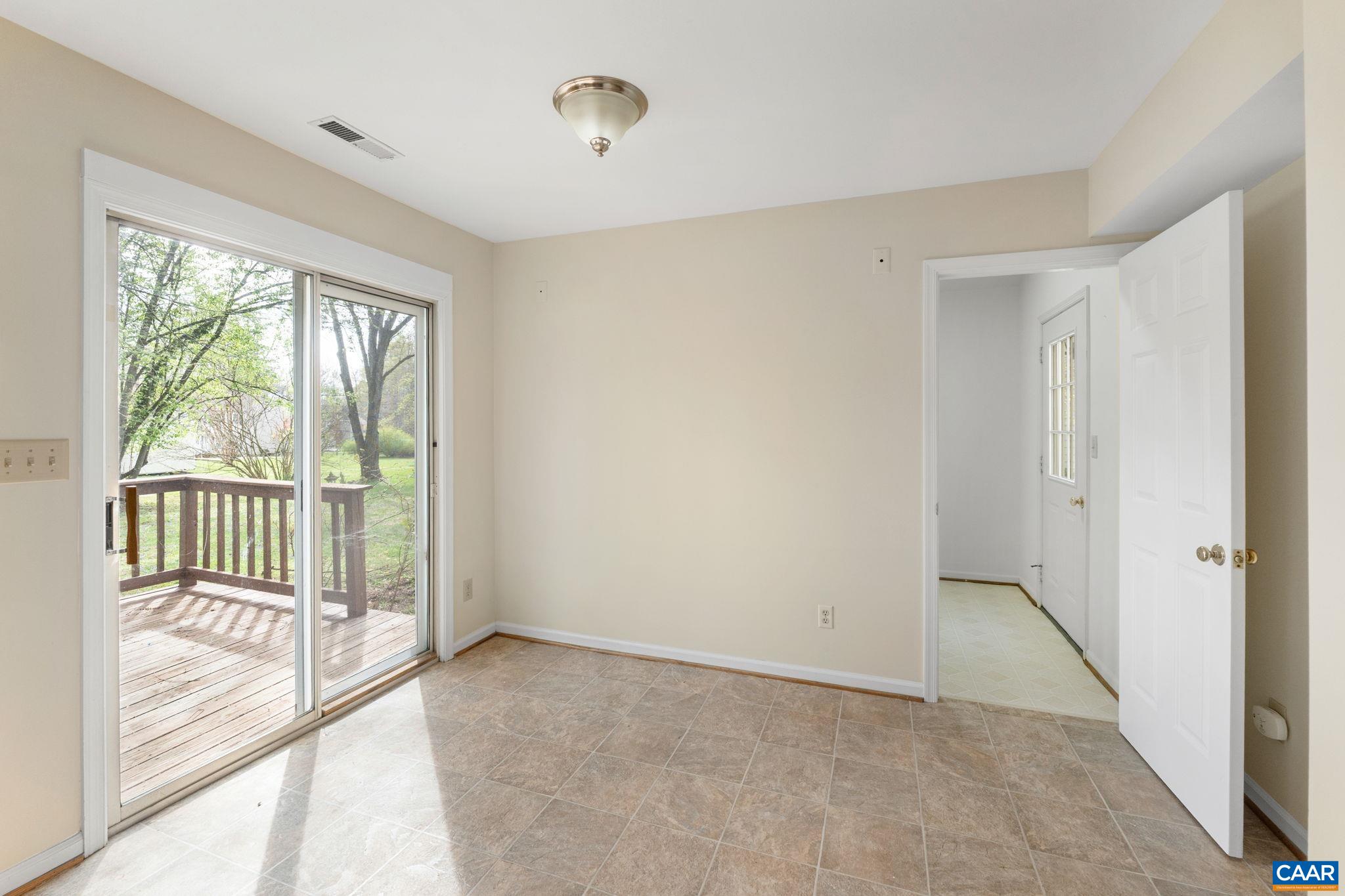 1883 STEEPLECHASE RUN, CHARLOTTESVILLE, Virginia 22911, 3 Bedrooms Bedrooms, ,2 BathroomsBathrooms,Residential,1883 STEEPLECHASE RUN,675583 MLS # 675583
