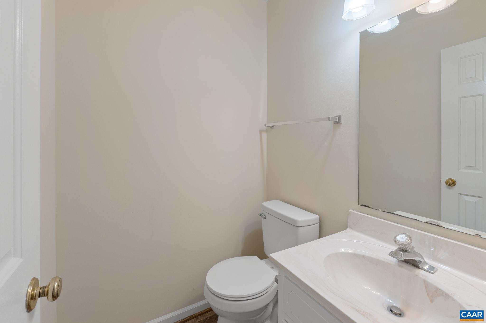 1883 STEEPLECHASE RUN, CHARLOTTESVILLE, Virginia 22911, 3 Bedrooms Bedrooms, ,2 BathroomsBathrooms,Residential,1883 STEEPLECHASE RUN,675583 MLS # 675583