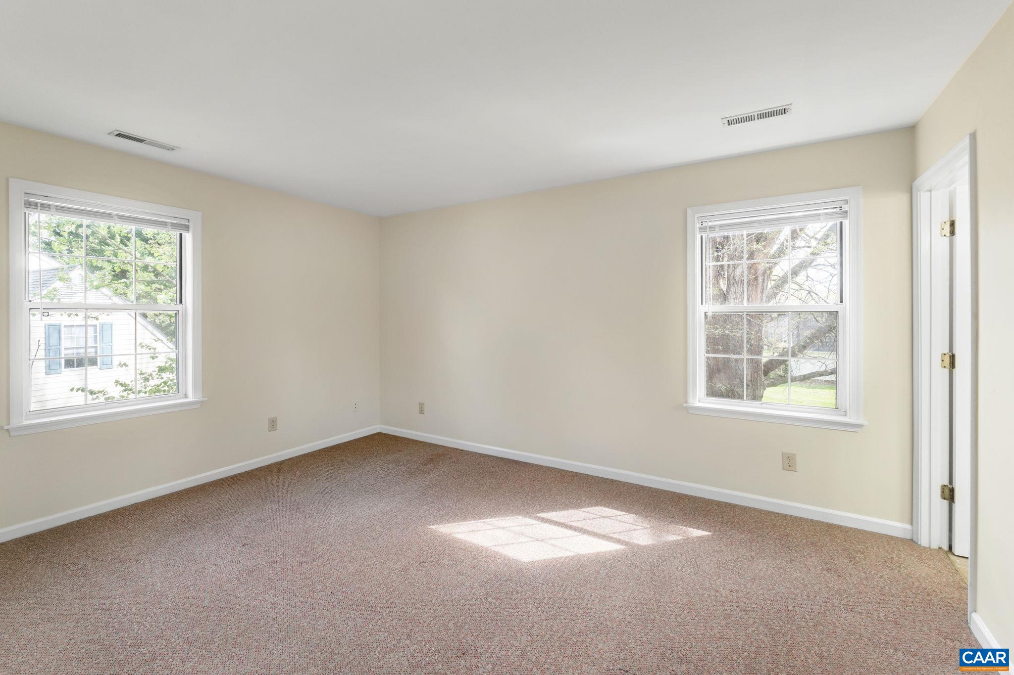 1883 STEEPLECHASE RUN, CHARLOTTESVILLE, Virginia 22911, 3 Bedrooms Bedrooms, ,2 BathroomsBathrooms,Residential,1883 STEEPLECHASE RUN,675583 MLS # 675583