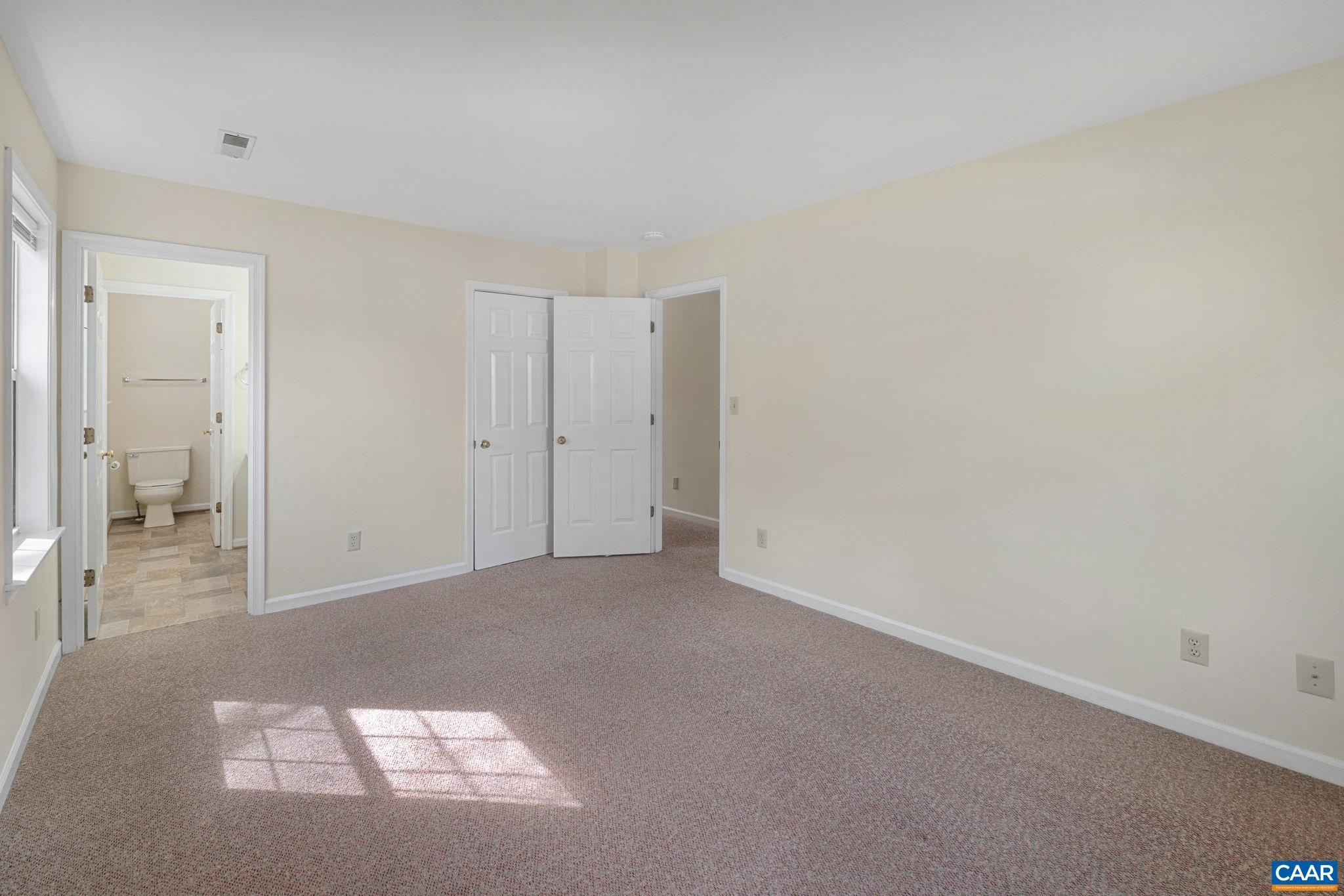 1883 STEEPLECHASE RUN, CHARLOTTESVILLE, Virginia 22911, 3 Bedrooms Bedrooms, ,2 BathroomsBathrooms,Residential,1883 STEEPLECHASE RUN,675583 MLS # 675583