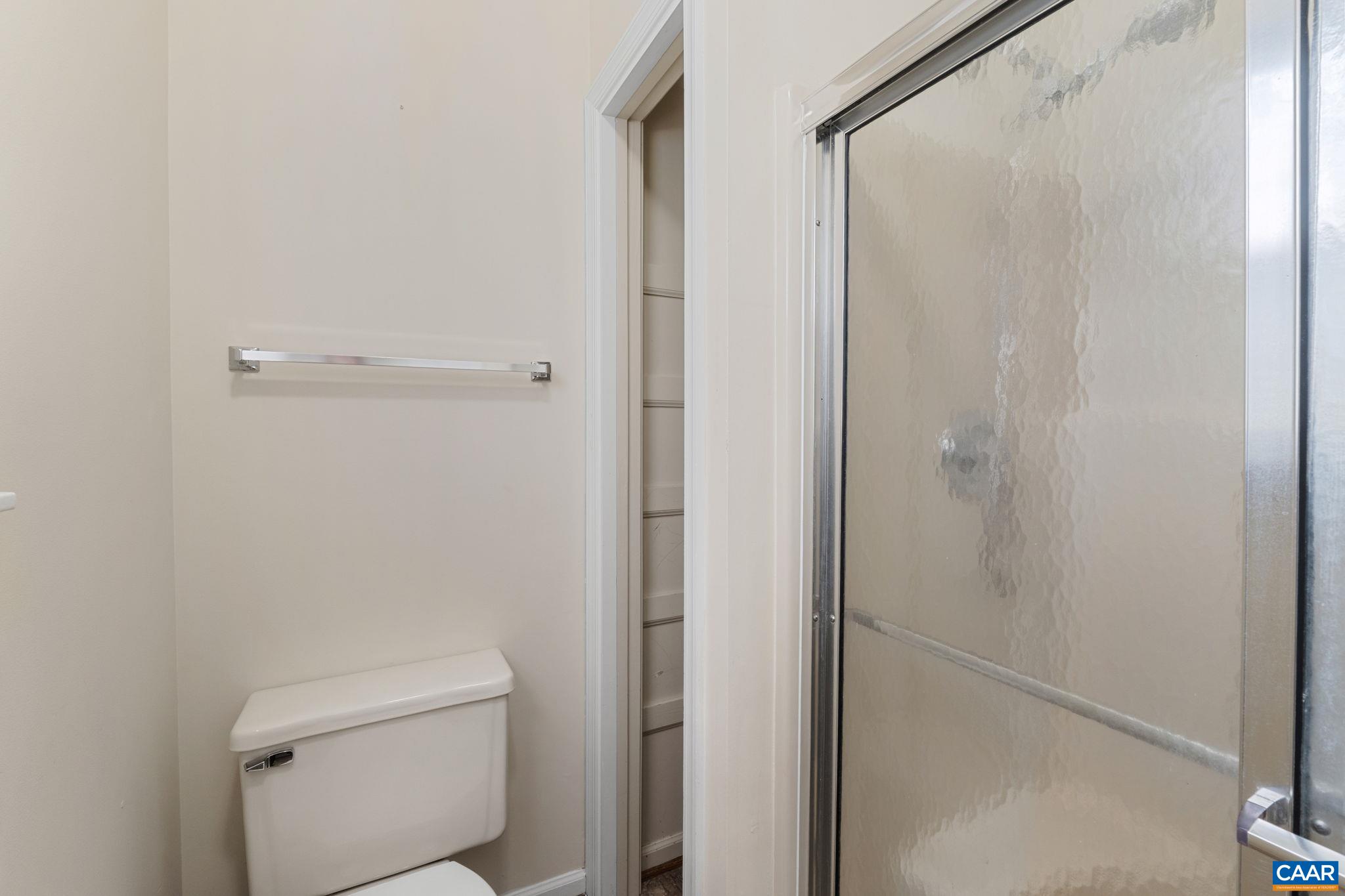 1883 STEEPLECHASE RUN, CHARLOTTESVILLE, Virginia 22911, 3 Bedrooms Bedrooms, ,2 BathroomsBathrooms,Residential,1883 STEEPLECHASE RUN,675583 MLS # 675583