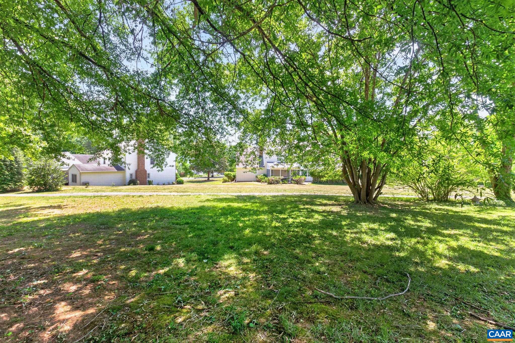 1883 STEEPLECHASE RUN, CHARLOTTESVILLE, Virginia 22911, 3 Bedrooms Bedrooms, ,2 BathroomsBathrooms,Residential,1883 STEEPLECHASE RUN,675583 MLS # 675583