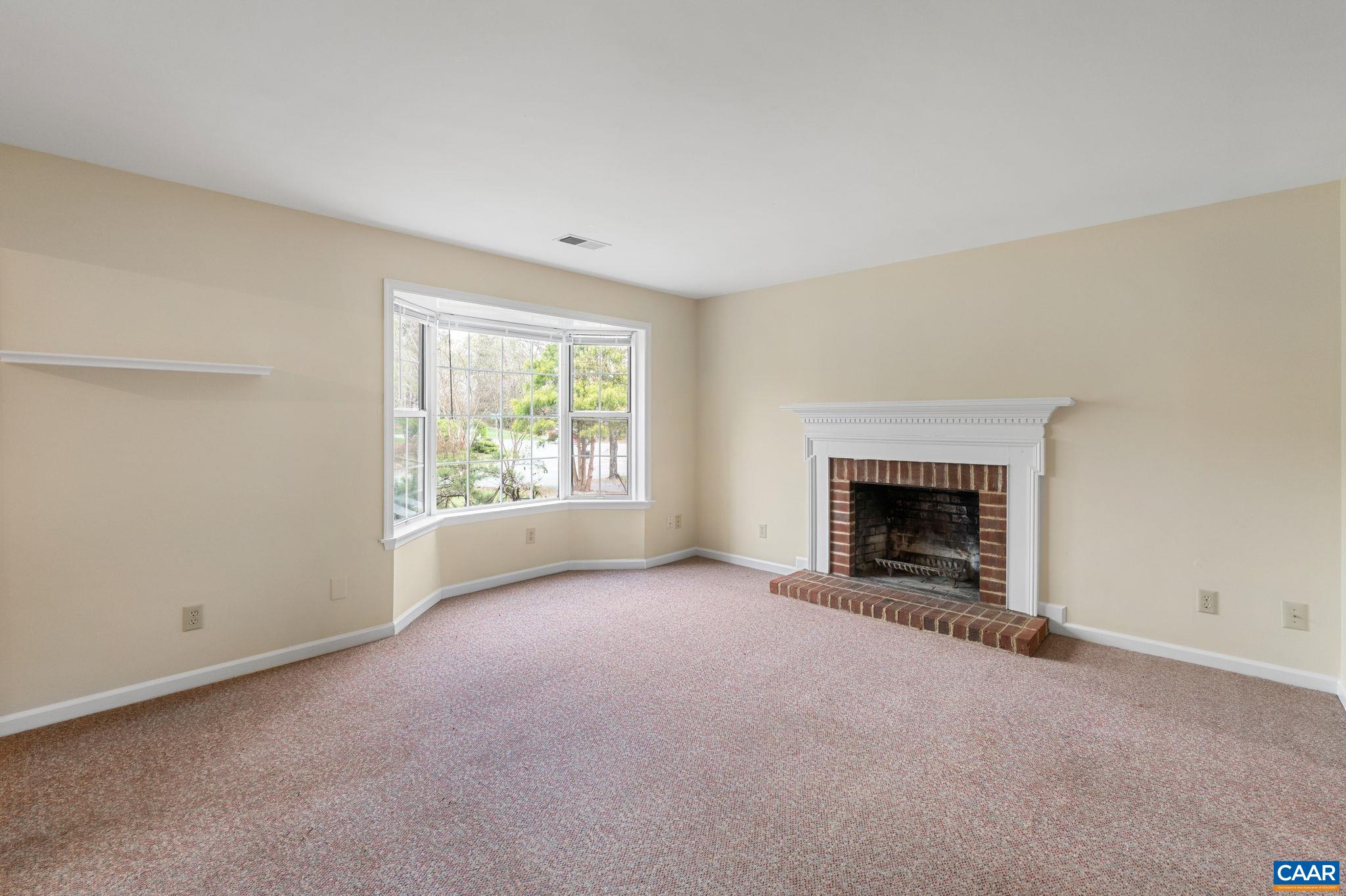 1883 STEEPLECHASE RUN, CHARLOTTESVILLE, Virginia 22911, 3 Bedrooms Bedrooms, ,2 BathroomsBathrooms,Residential,1883 STEEPLECHASE RUN,675583 MLS # 675583