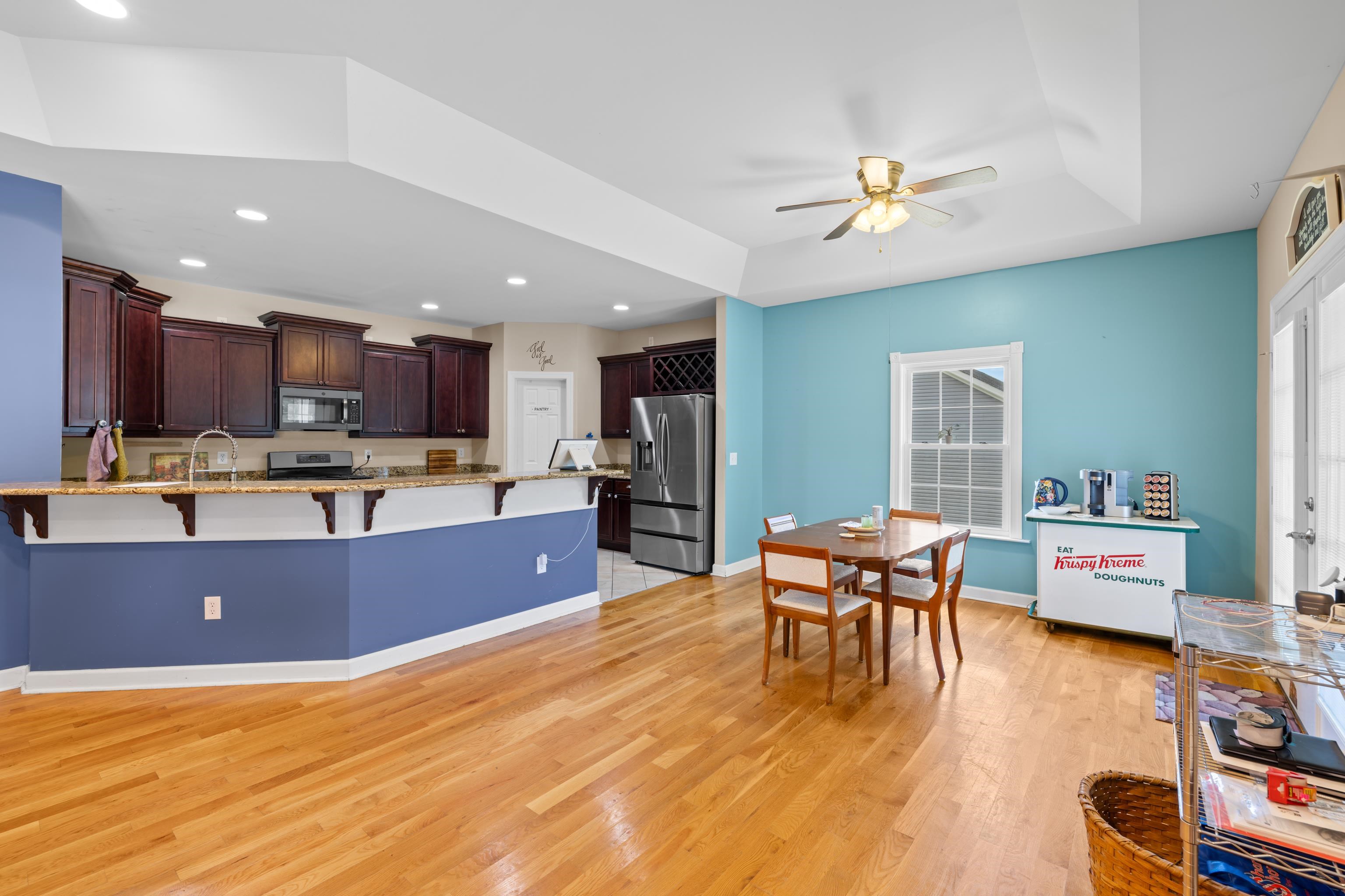 1705 HOLLY AVE, GROTTOES, Virginia 24441, 3 Bedrooms Bedrooms, ,2 BathroomsBathrooms,Residential,1705 HOLLY AVE,678603 MLS # 678603