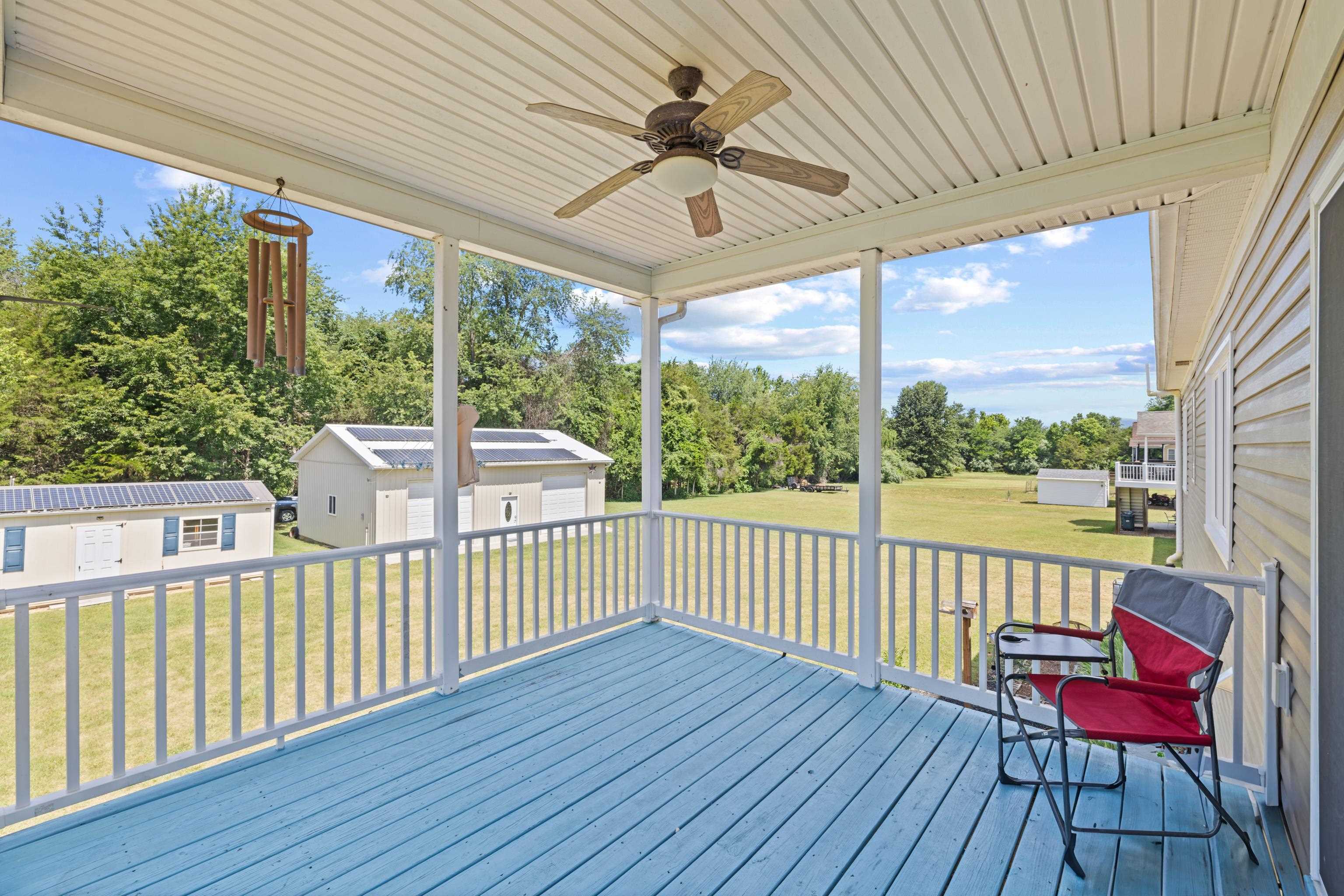 1705 HOLLY AVE, GROTTOES, Virginia 24441, 3 Bedrooms Bedrooms, ,2 BathroomsBathrooms,Residential,1705 HOLLY AVE,678603 MLS # 678603