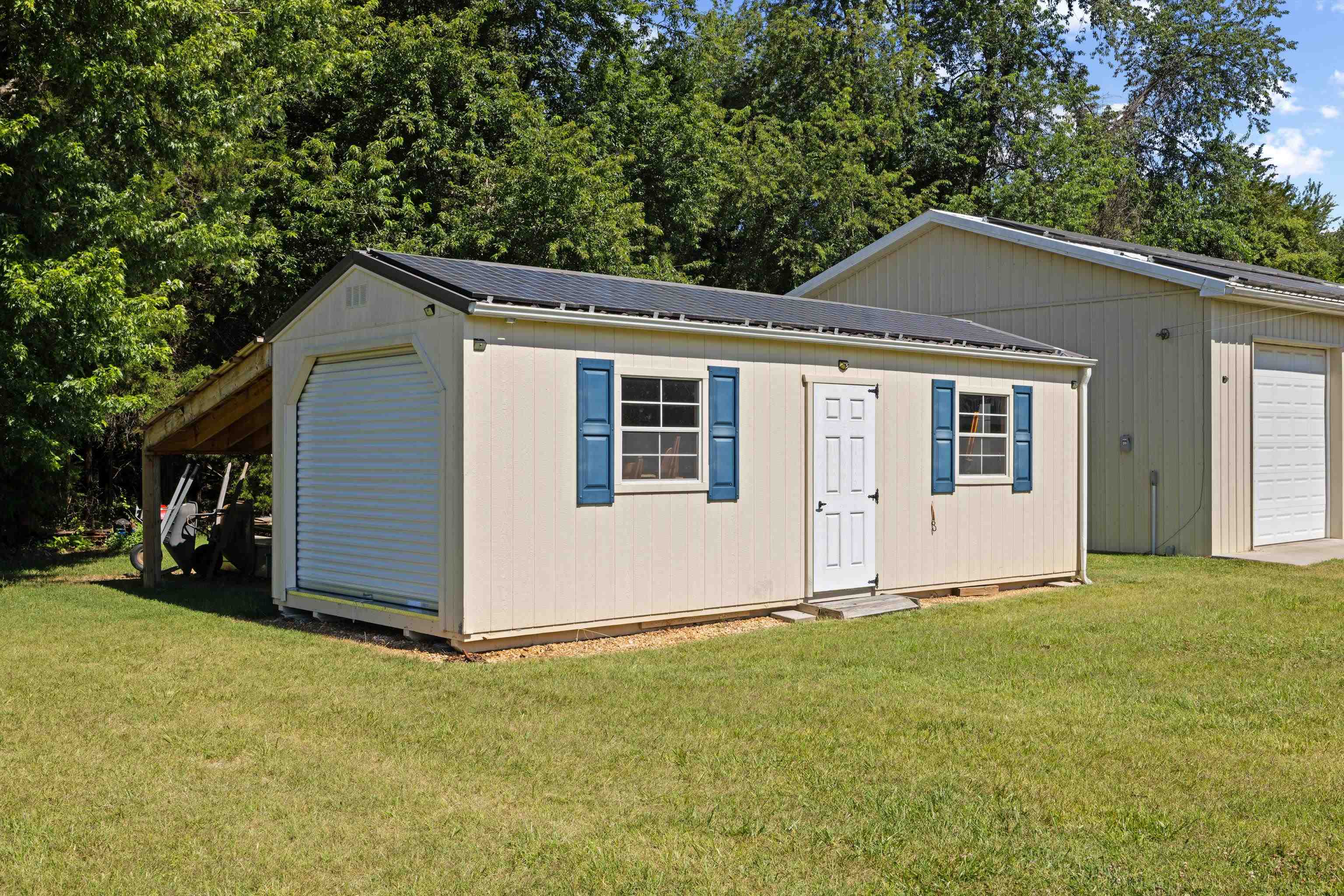 1705 HOLLY AVE, GROTTOES, Virginia 24441, 3 Bedrooms Bedrooms, ,2 BathroomsBathrooms,Residential,1705 HOLLY AVE,678603 MLS # 678603