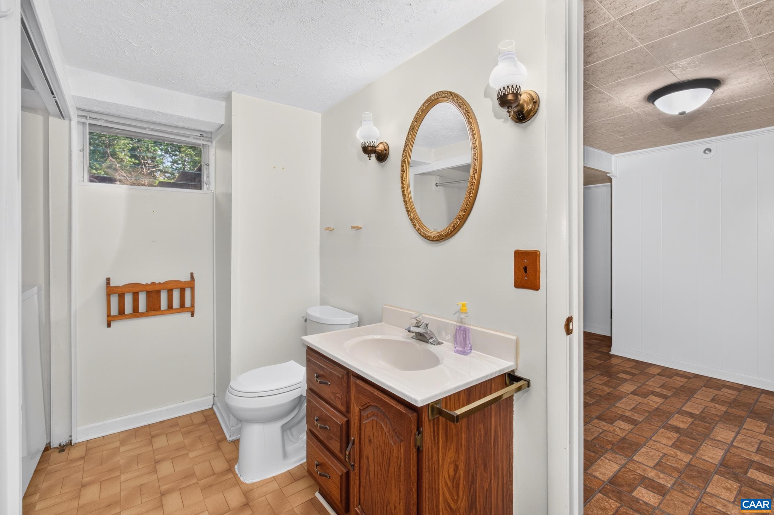 2112 CARPENTERS MILL RD, BARBOURSVILLE, Virginia 22923, 2 Bedrooms Bedrooms, ,2 BathroomsBathrooms,Residential,2112 CARPENTERS MILL RD,678658 MLS # 678658 2112 CARPENTERS MILL RD, BARBOURSVILLE, Virginia 22923, 2 Bedrooms Bedrooms, ,2 BathroomsBathrooms,Residential,2112 CARPENTERS MILL RD,678658 MLS # 678658