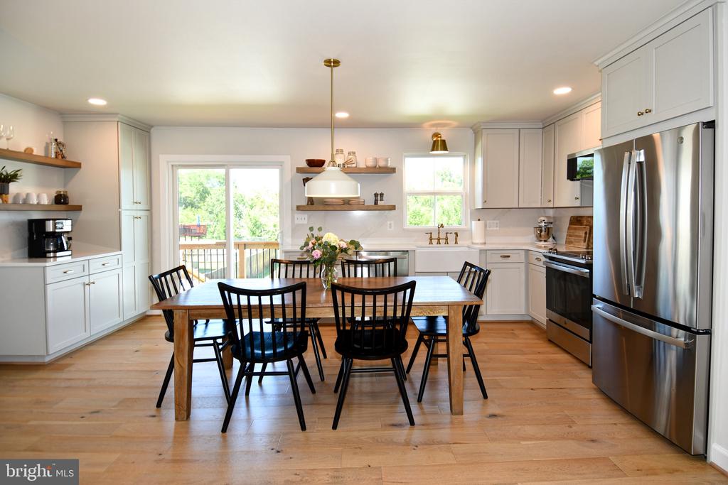 5042 GODWINS LANDING DR, REMINGTON, Virginia 22734, 4 Bedrooms Bedrooms, ,2 BathroomsBathrooms,Residential,5042 GODWINS LANDING DR,VAFQ2022750 MLS # VAFQ2022750
