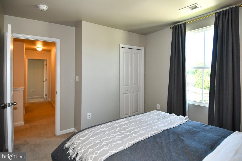 5042 GODWINS LANDING DR, REMINGTON, Virginia 22734, 4 Bedrooms Bedrooms, ,2 BathroomsBathrooms,Residential,5042 GODWINS LANDING DR,VAFQ2022750 MLS # VAFQ2022750