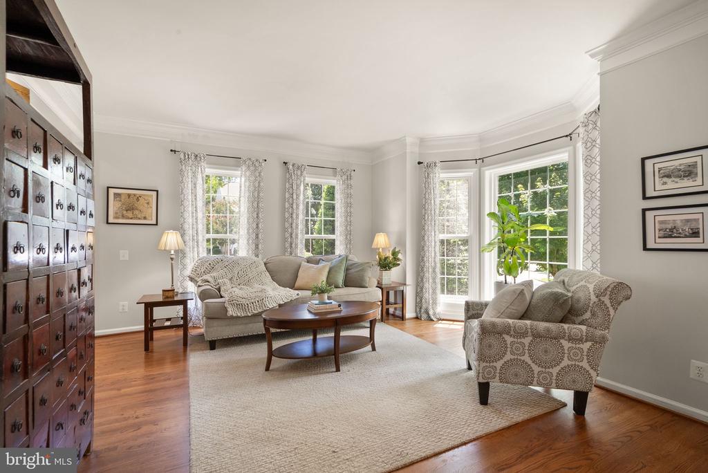 6450 WHITES MILL LN, WARRENTON, Virginia 20187, 4 Bedrooms Bedrooms, ,4 BathroomsBathrooms,Residential,6450 WHITES MILL LN,VAFQ2022770 MLS # VAFQ2022770