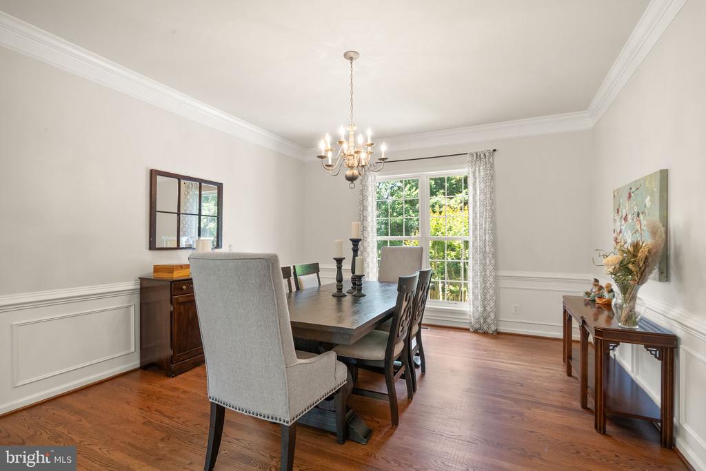 6450 WHITES MILL LN, WARRENTON, Virginia 20187, 4 Bedrooms Bedrooms, ,4 BathroomsBathrooms,Residential,6450 WHITES MILL LN,VAFQ2022770 MLS # VAFQ2022770