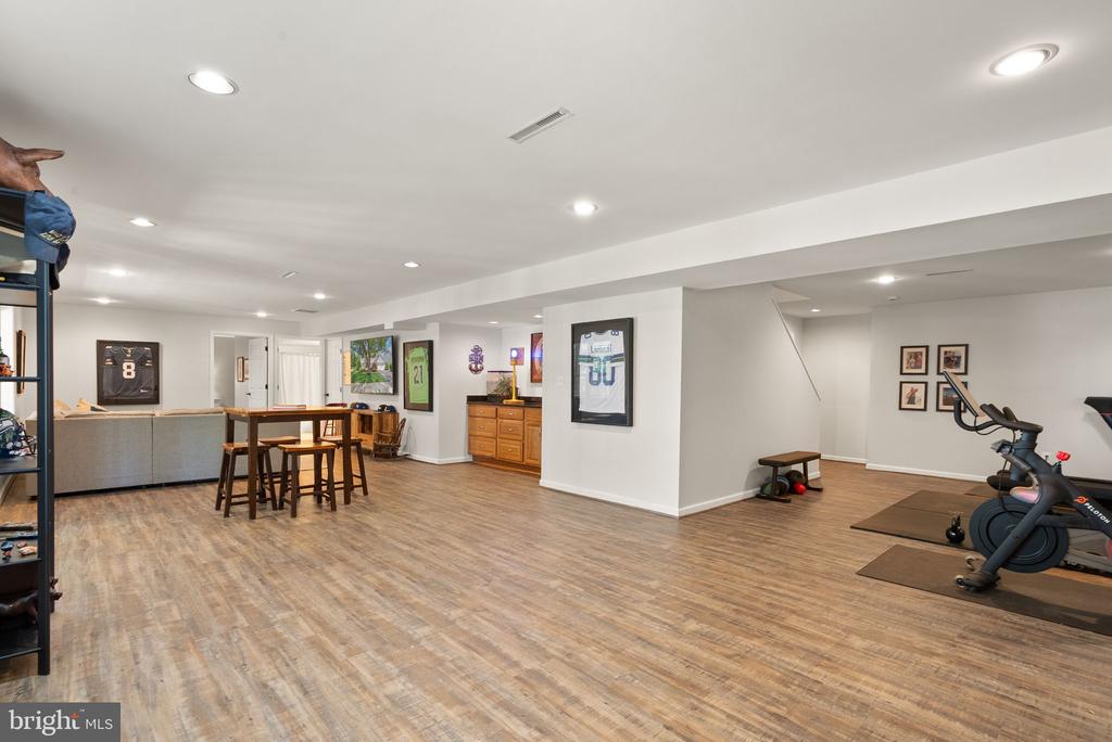 6450 WHITES MILL LN, WARRENTON, Virginia 20187, 4 Bedrooms Bedrooms, ,4 BathroomsBathrooms,Residential,6450 WHITES MILL LN,VAFQ2022770 MLS # VAFQ2022770