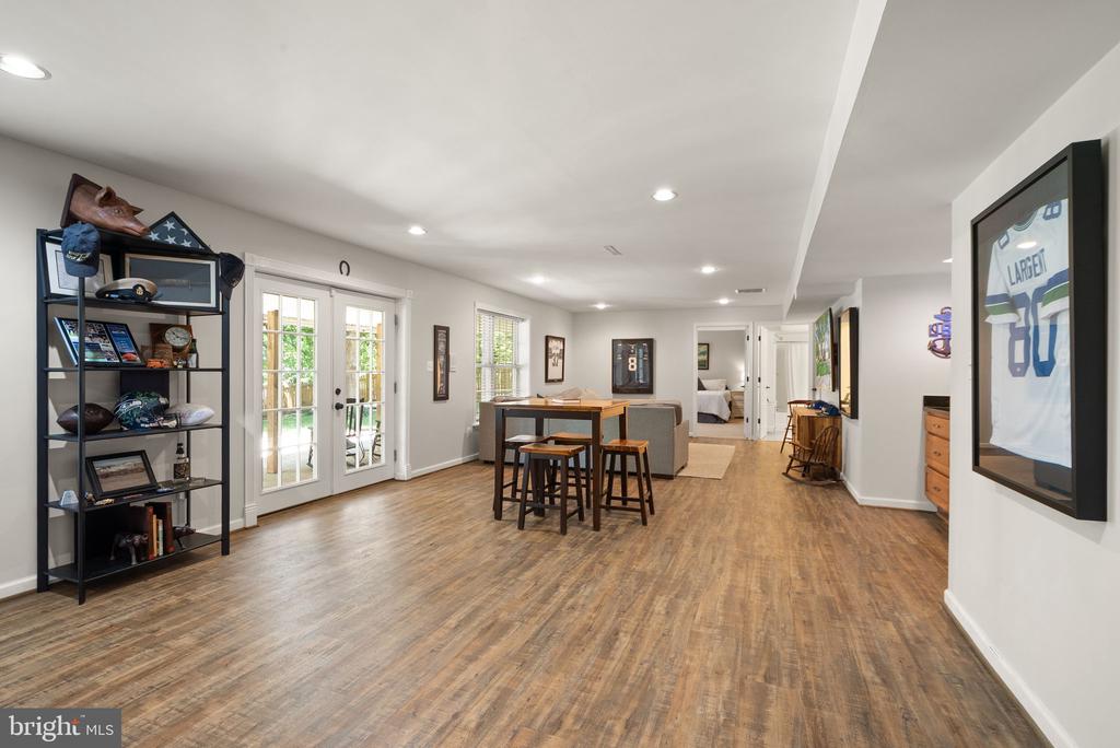6450 WHITES MILL LN, WARRENTON, Virginia 20187, 4 Bedrooms Bedrooms, ,4 BathroomsBathrooms,Residential,6450 WHITES MILL LN,VAFQ2022770 MLS # VAFQ2022770
