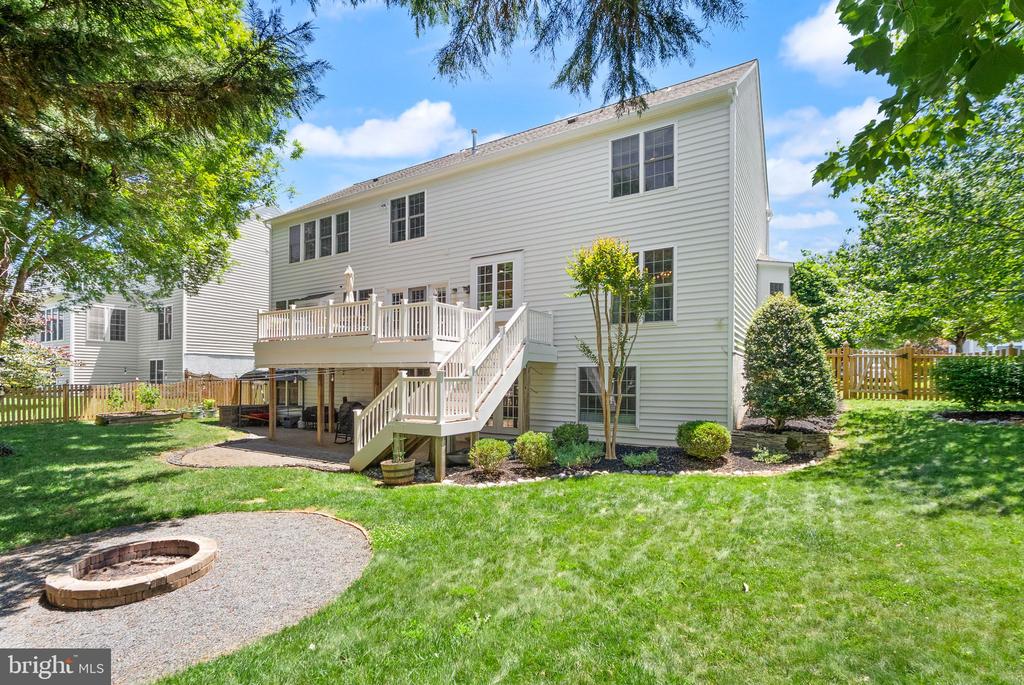 6450 WHITES MILL LN, WARRENTON, Virginia 20187, 4 Bedrooms Bedrooms, ,4 BathroomsBathrooms,Residential,6450 WHITES MILL LN,VAFQ2022770 MLS # VAFQ2022770