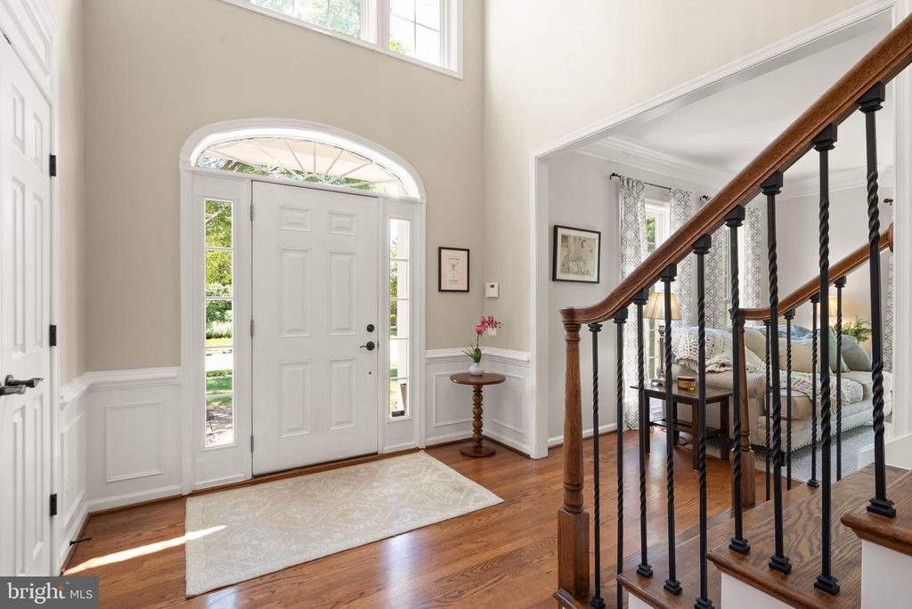 6450 WHITES MILL LN, WARRENTON, Virginia 20187, 4 Bedrooms Bedrooms, ,4 BathroomsBathrooms,Residential,6450 WHITES MILL LN,VAFQ2022770 MLS # VAFQ2022770