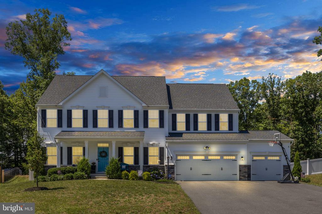 11218 WILLOW OAK CT, FREDERICKSBURG, Virginia 22407, 5 Bedrooms Bedrooms, ,4 BathroomsBathrooms,Residential,11218 WILLOW OAK CT,VASP2043242 MLS # VASP2043242