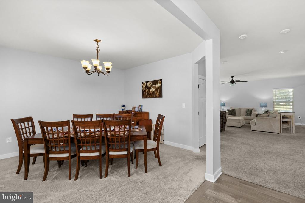 11218 WILLOW OAK CT, FREDERICKSBURG, Virginia 22407, 5 Bedrooms Bedrooms, ,4 BathroomsBathrooms,Residential,11218 WILLOW OAK CT,VASP2043242 MLS # VASP2043242