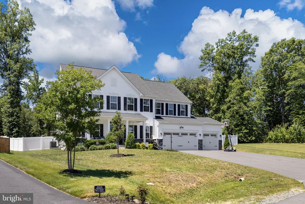 11218 WILLOW OAK CT, FREDERICKSBURG, Virginia 22407, 5 Bedrooms Bedrooms, ,4 BathroomsBathrooms,Residential,11218 WILLOW OAK CT,VASP2043242 MLS # VASP2043242