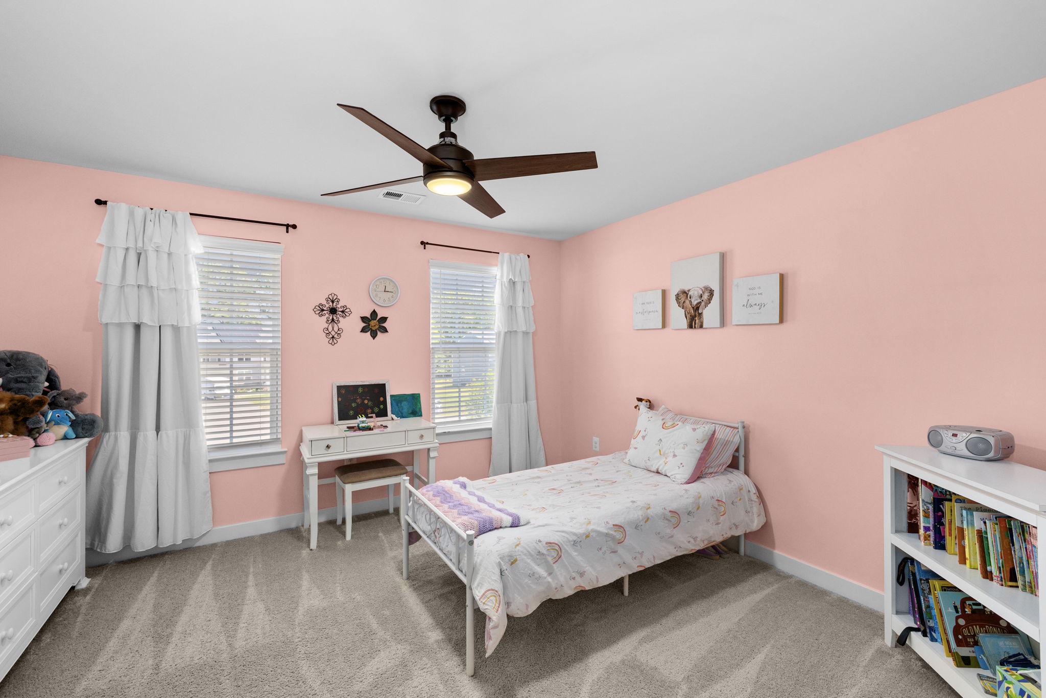 11218 WILLOW OAK CT, FREDERICKSBURG, Virginia 22407, 5 Bedrooms Bedrooms, ,4 BathroomsBathrooms,Residential,11218 WILLOW OAK CT,VASP2043242 MLS # VASP2043242