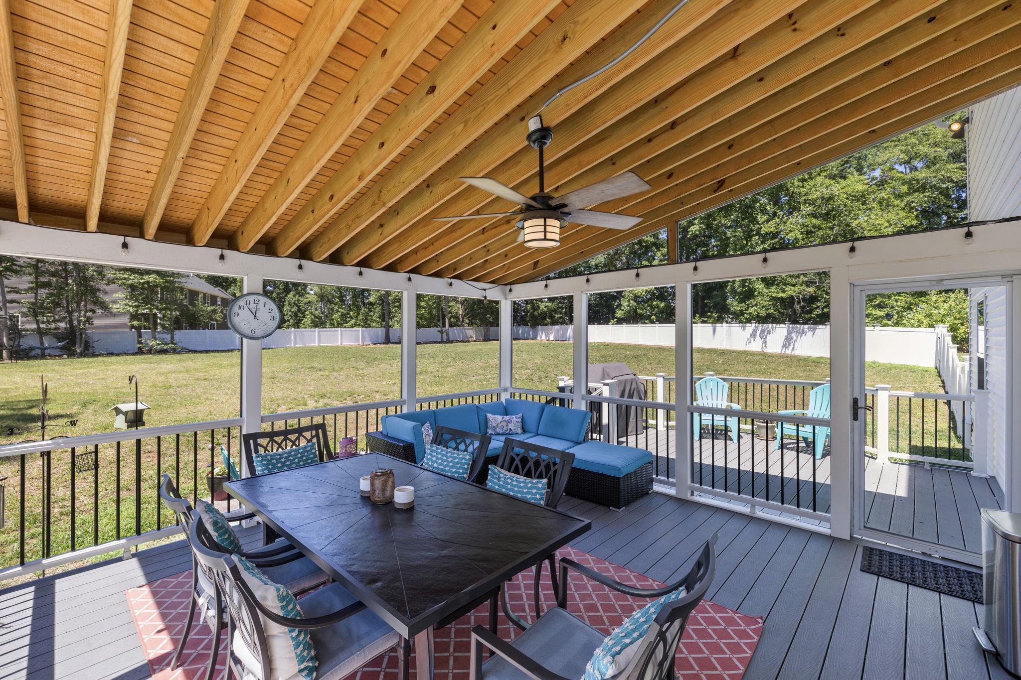 11218 WILLOW OAK CT, FREDERICKSBURG, Virginia 22407, 5 Bedrooms Bedrooms, ,4 BathroomsBathrooms,Residential,11218 WILLOW OAK CT,VASP2043242 MLS # VASP2043242