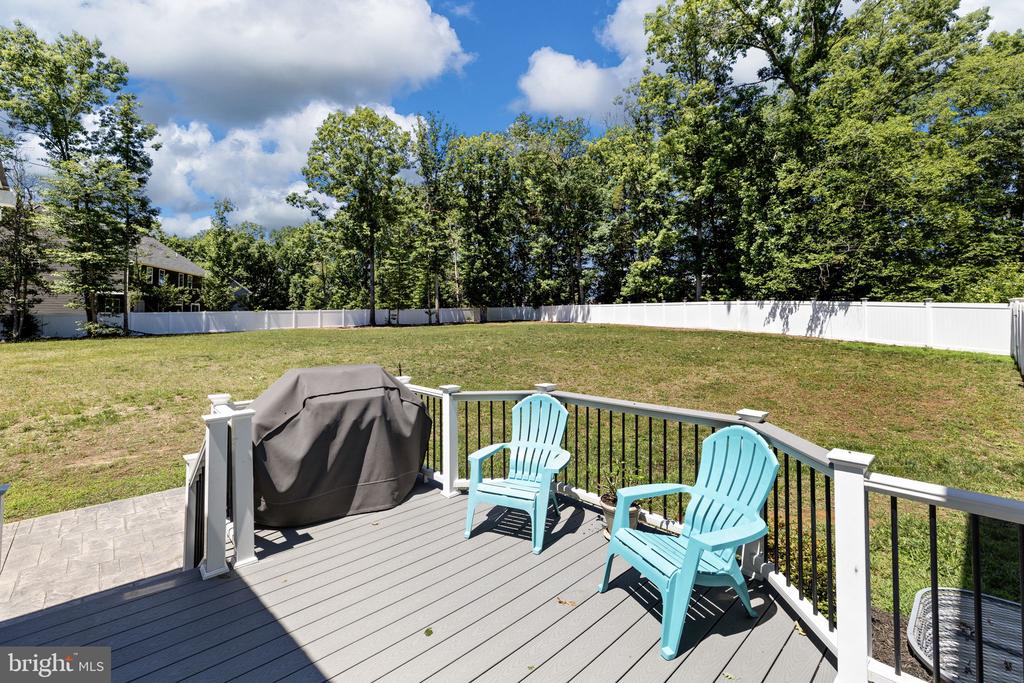 11218 WILLOW OAK CT, FREDERICKSBURG, Virginia 22407, 5 Bedrooms Bedrooms, ,4 BathroomsBathrooms,Residential,11218 WILLOW OAK CT,VASP2043242 MLS # VASP2043242