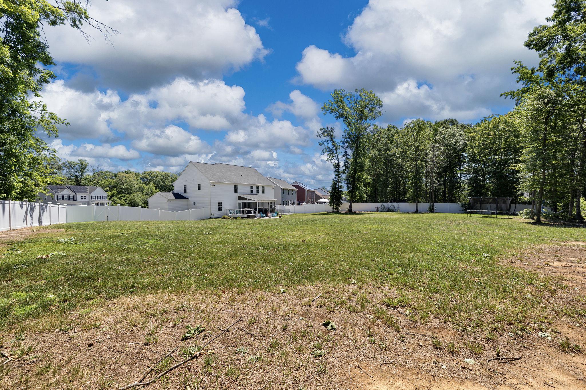 11218 WILLOW OAK CT, FREDERICKSBURG, Virginia 22407, 5 Bedrooms Bedrooms, ,4 BathroomsBathrooms,Residential,11218 WILLOW OAK CT,VASP2043242 MLS # VASP2043242
