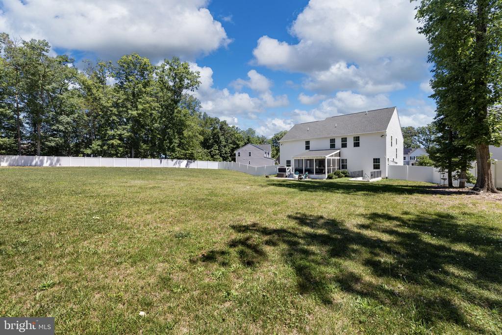 11218 WILLOW OAK CT, FREDERICKSBURG, Virginia 22407, 5 Bedrooms Bedrooms, ,4 BathroomsBathrooms,Residential,11218 WILLOW OAK CT,VASP2043242 MLS # VASP2043242