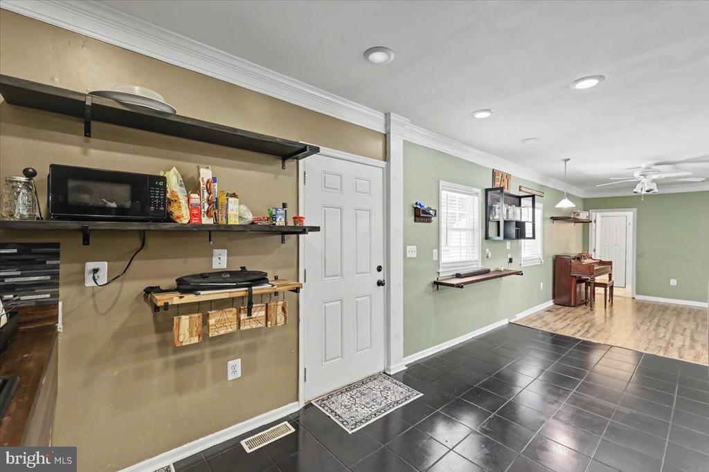 2348 LINDSAY RD, GORDONSVILLE, Virginia 22942, 4 Bedrooms Bedrooms, ,4 BathroomsBathrooms,Residential,2348 LINDSAY RD,VALA2009984 MLS # VALA2009984