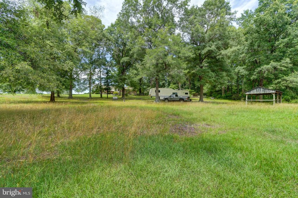 8858 POINDEXTER RD, LOUISA, Virginia 23093, 3 Bedrooms Bedrooms, ,3 BathroomsBathrooms,Residential,8858 POINDEXTER RD,VALA2010124 MLS # VALA2010124