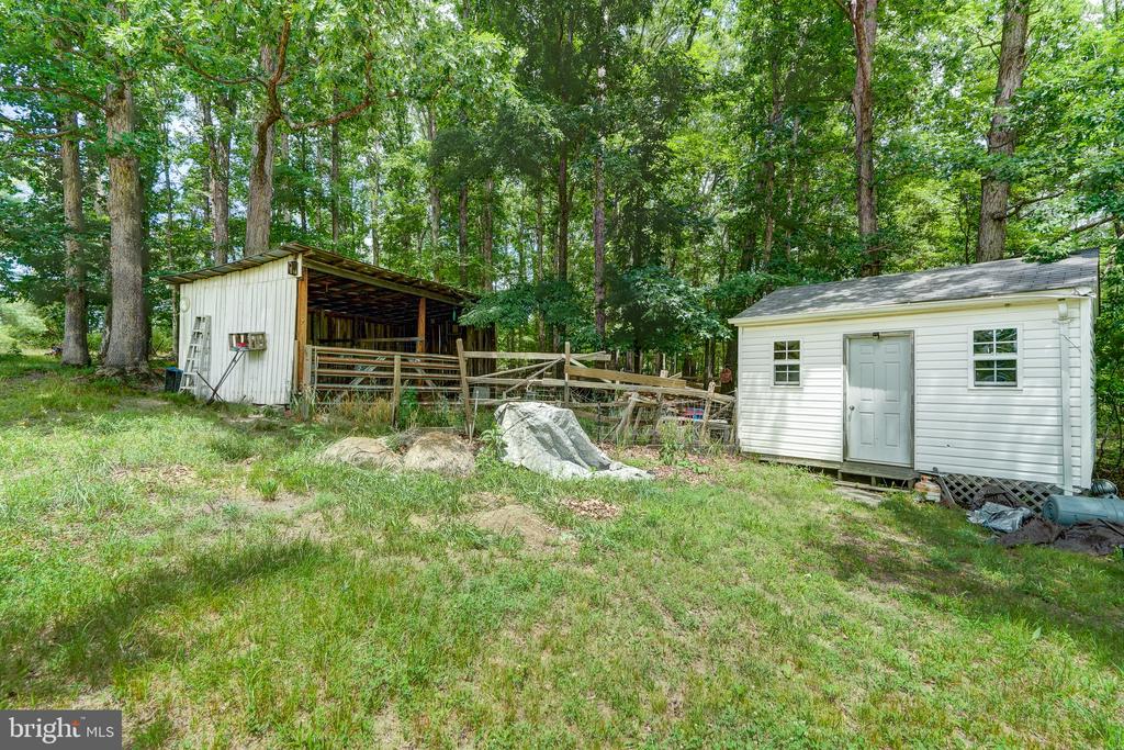 8858 POINDEXTER RD, LOUISA, Virginia 23093, 3 Bedrooms Bedrooms, ,3 BathroomsBathrooms,Residential,8858 POINDEXTER RD,VALA2010124 MLS # VALA2010124