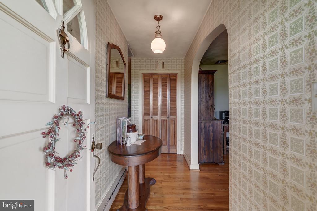 8858 POINDEXTER RD, LOUISA, Virginia 23093, 3 Bedrooms Bedrooms, ,3 BathroomsBathrooms,Residential,8858 POINDEXTER RD,VALA2010124 MLS # VALA2010124