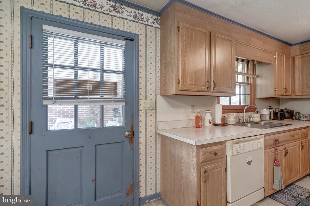 8858 POINDEXTER RD, LOUISA, Virginia 23093, 3 Bedrooms Bedrooms, ,3 BathroomsBathrooms,Residential,8858 POINDEXTER RD,VALA2010124 MLS # VALA2010124