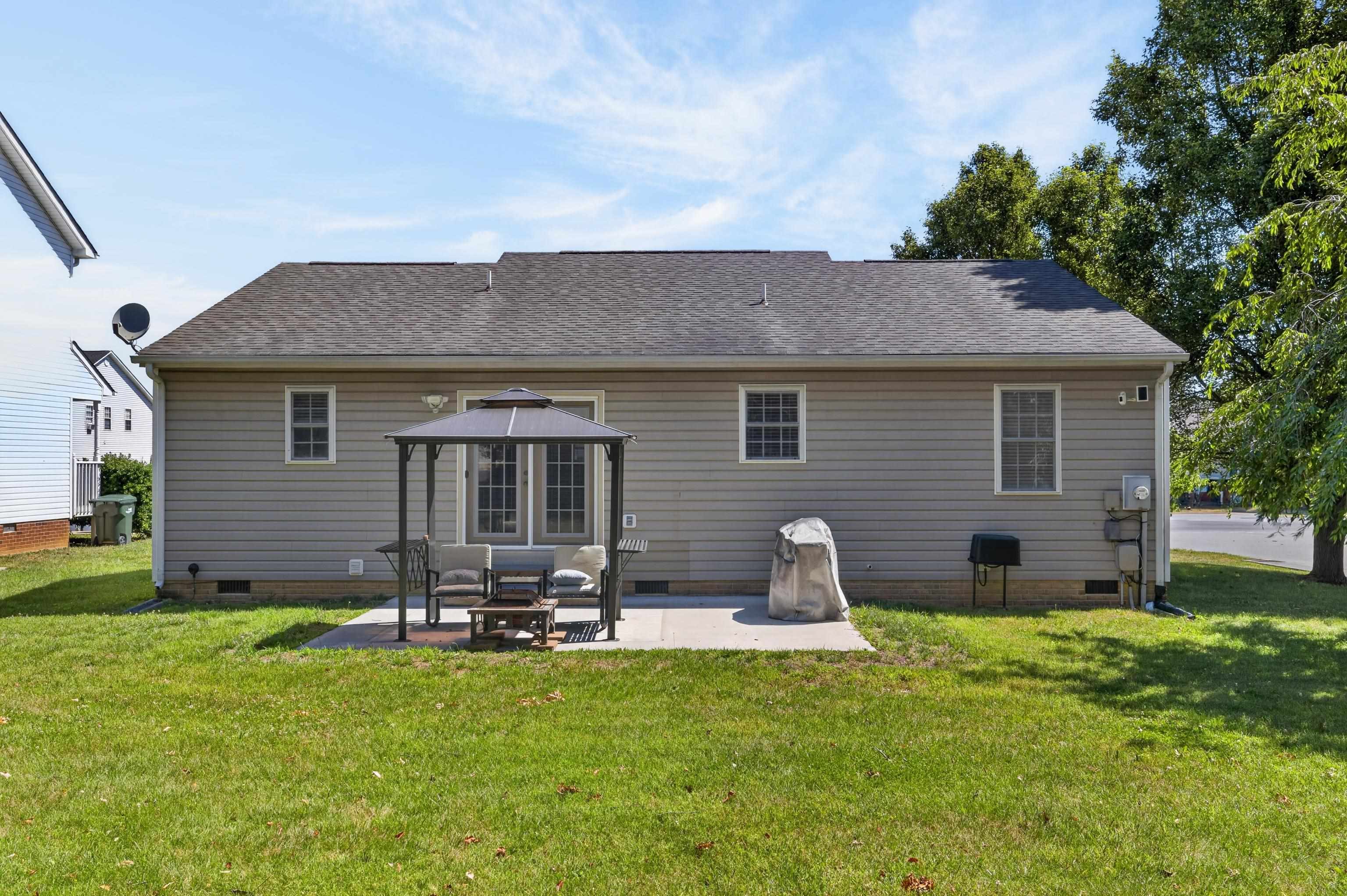 2400 MOSLEY ST, WAYNESBORO, Virginia 22980, 3 Bedrooms Bedrooms, ,2 BathroomsBathrooms,Residential,2400 MOSLEY ST,678670 MLS # 678670